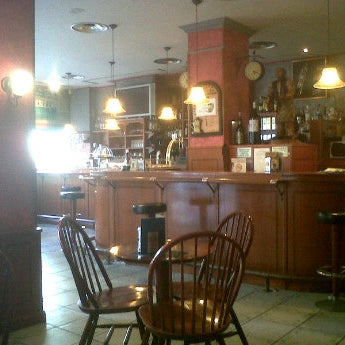 Photo taken at Café Chipre by Luis Z. on 4/17/2012