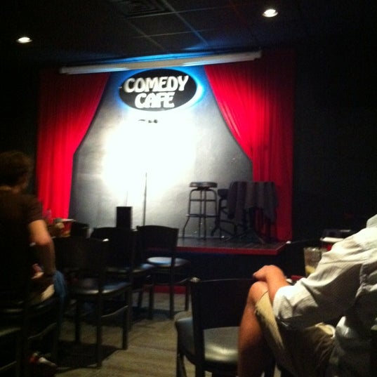 Foto tirada no(a) Comedy Cafe por Nick N. em 8/24/2012