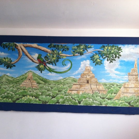 3/11/2012 tarihinde Rafael M.ziyaretçi tarafından Antigua Coffee House'de çekilen fotoğraf