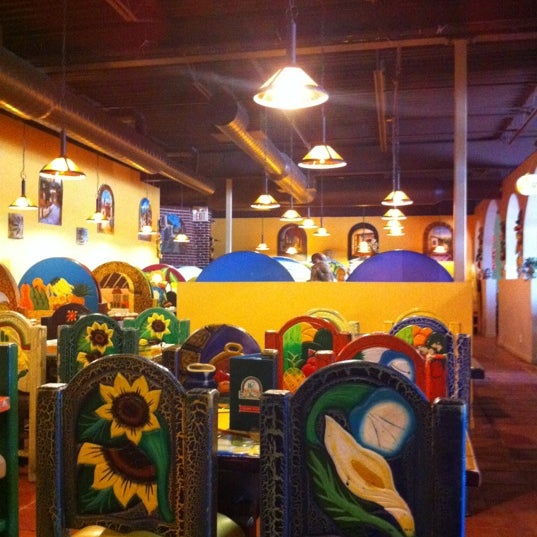 Photo taken at La Mesa Mexican Restaurant by Jane H. on 4/15/2012