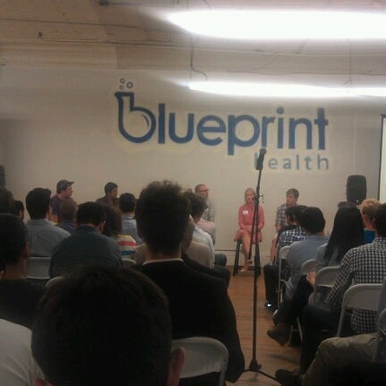 Foto tomada en Blueprint Health  por Conrad W. el 6/18/2012