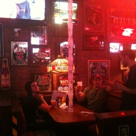 8/11/2012 tarihinde Brian S.ziyaretçi tarafından Tanner&#39;s Bar &amp; Grill'de çekilen fotoğraf