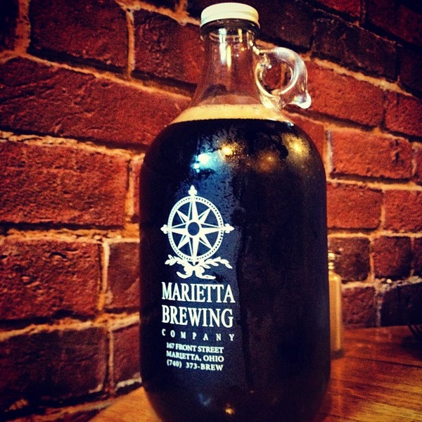 Снимок сделан в Marietta Brewing Company пользователем Scott T. 5/10/2012