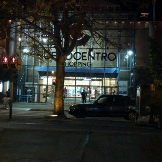 Снимок сделан в Nuevocentro Shopping пользователем Claudio S. 9/10/2012