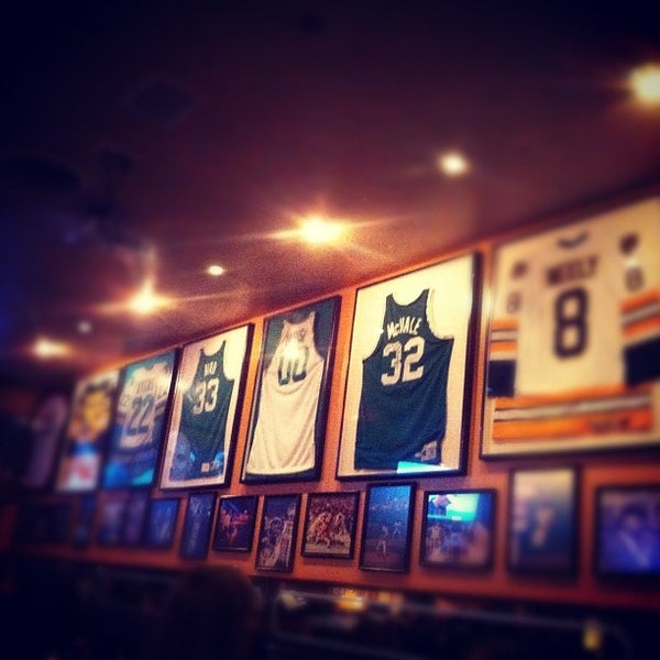 The Fours - Sports Bar in Boston