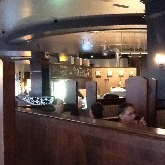 6/16/2012にMartine S.がRestaurant Elixorで撮った写真