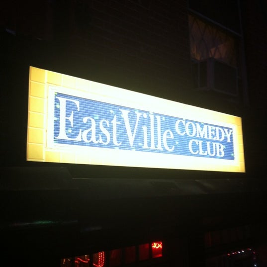 Photo prise au Eastville Comedy Club par Matt V. le6/3/2012