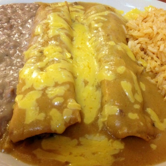 รูปภาพถ่ายที่ Camino Real Mexican Restaurant โดย Don&#39;t Want Swarm เมื่อ 9/13/2012