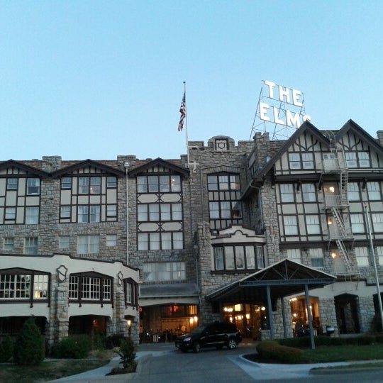 Foto tirada no(a) The Elms Hotel &amp; Spa por Matt H. em 8/3/2012