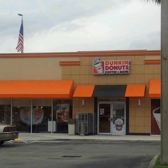 Photo taken at Dunkin&#39; by Nonglitch on 6/19/2012