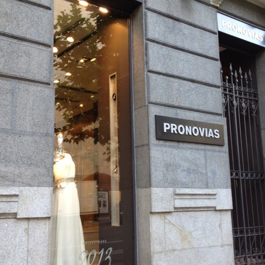 Photos at Pronovias Madrid Serrano - Vestidos de Novia - Recoletos