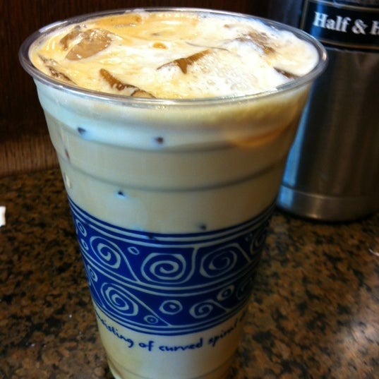5/29/2012にMike L.がPeet&#39;s Coffee &amp; Teaで撮った写真