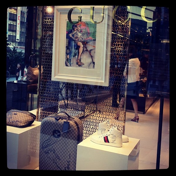 Photos At Gucci 仙台藤崎 Accessories Store