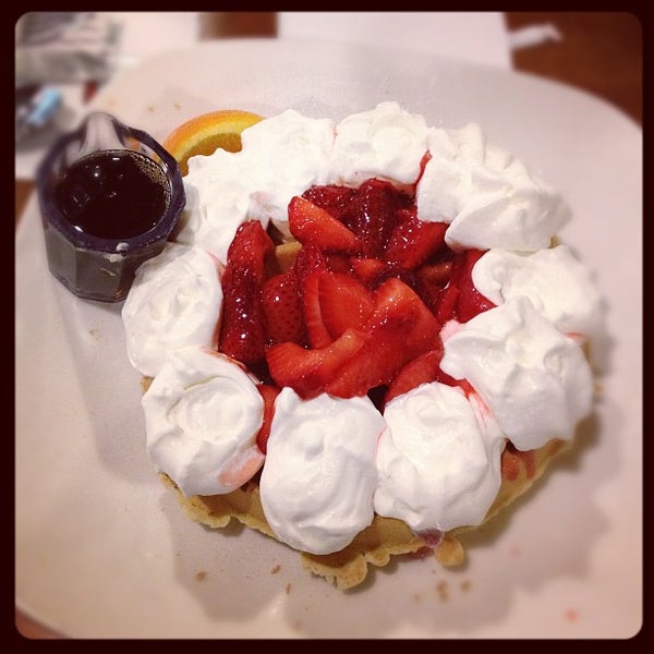 5/28/2012にKがShari&#39;s Cafe and Piesで撮った写真