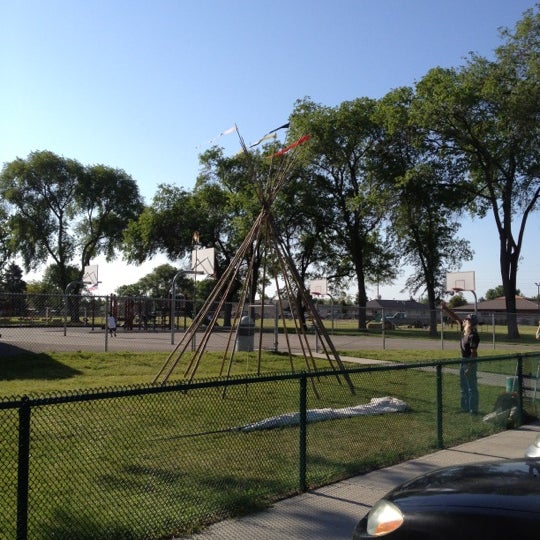 Photos At Mark Twain Elementary School Elementary School In Pasco