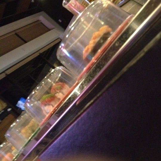 Photo taken at Sushi Envy by Johnn D. on 2/24/2012