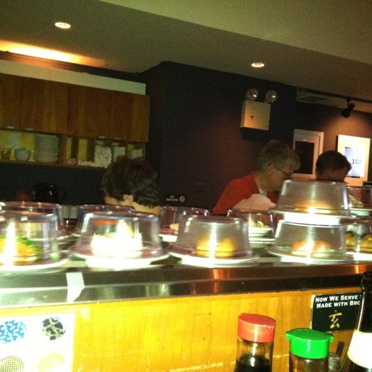 Photo taken at East Japanese Restaurant (Japas 27) by Yukari on 7/22/2012