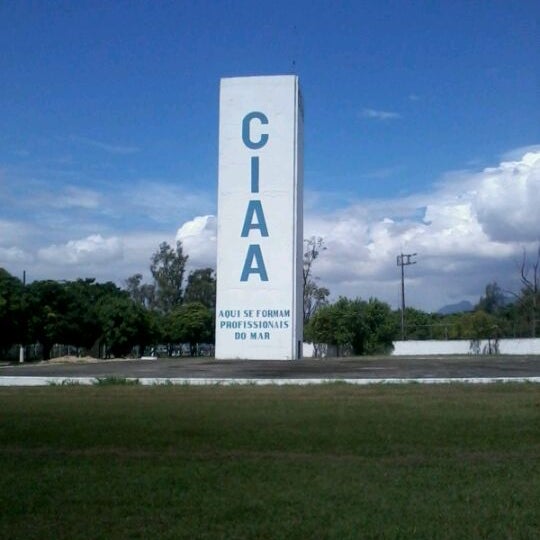 Centro de Instrução Almirante Alexandrino (CIAA) Penha Av. Brasil, 10946