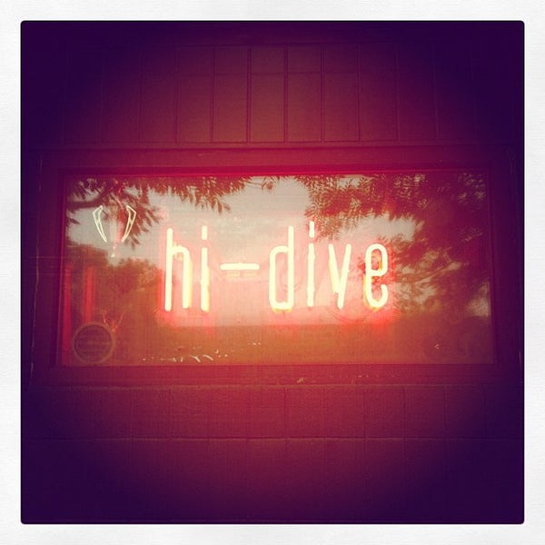 5/20/2012 tarihinde Ben D.ziyaretçi tarafından Hi-Dive'de çekilen fotoğraf