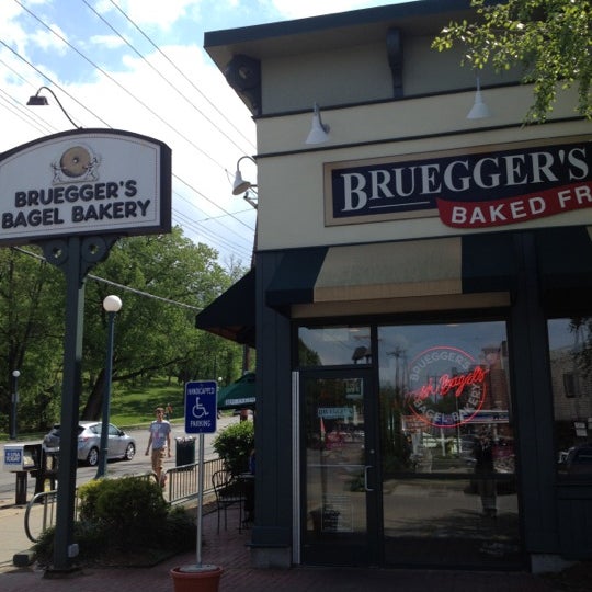 Bruegger's Bagels Bagel Shop in Cincinnati