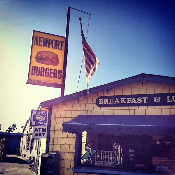 Newport Burger American Restaurant in Newport Shores