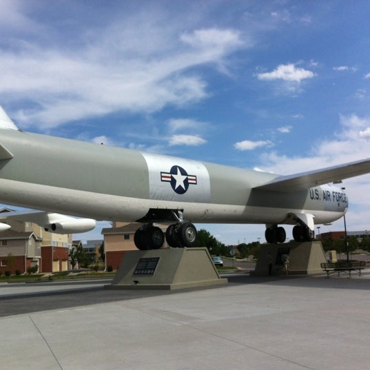 Foto diambil di Wings Over the Rockies Air &amp; Space Museum oleh Harry B. pada 7/14/2012