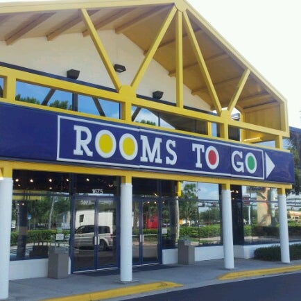 Rooms To Go Furniture Store - Orlando, FL
