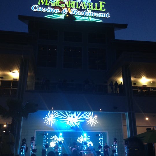 Снимок сделан в Margaritaville Casino пользователем Emily L. 7/1/2012