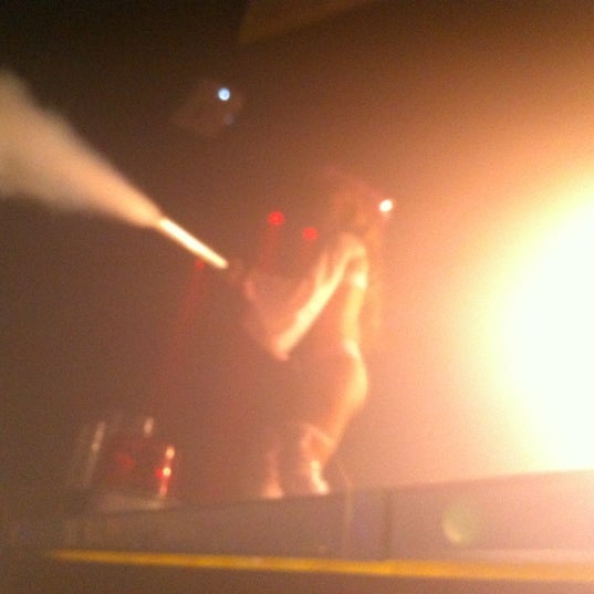 Foto scattata a Spazio Nightclub da Nelson Z. il 7/1/2012