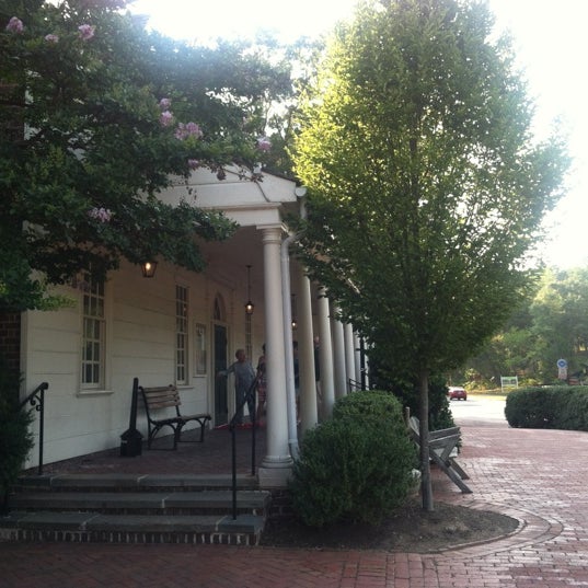 Mount Vernon Inn Restaurant 3200 Mount Vernon Memorial Hwy