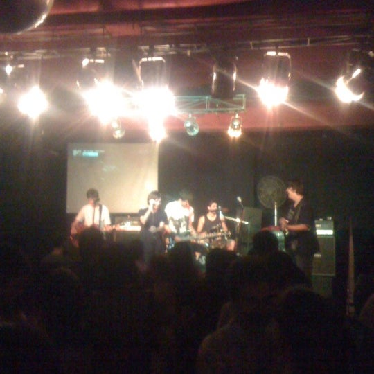 Foto diambil di Clube Outs oleh R L. pada 4/1/2012