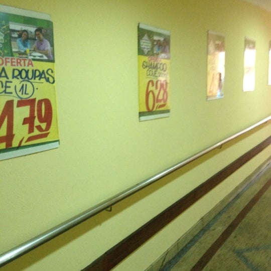 Foto tirada no(a) Savegnago Supermercados por A F M. em 4/20/2012