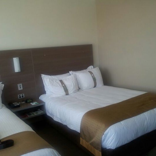 5/8/2012 tarihinde RaP P.ziyaretçi tarafından DoubleTree by Hilton Hotel Cairns'de çekilen fotoğraf