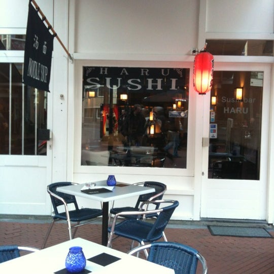 รูปภาพถ่ายที่ Sushi Haru โดย susiQ เมื่อ 5/12/2012