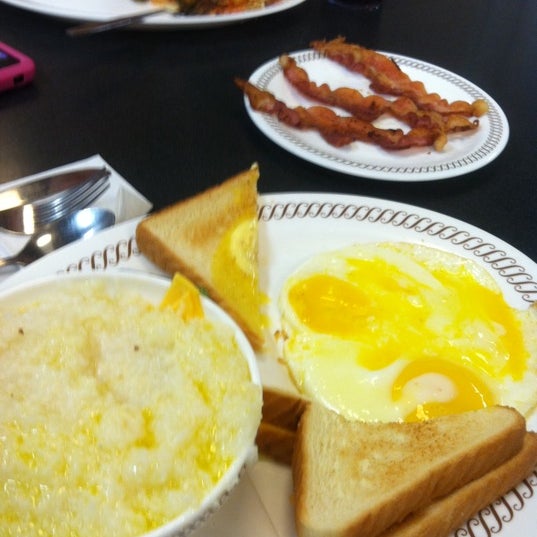 Waffle House Northeast Pensacola 3 tips from 481 visitors