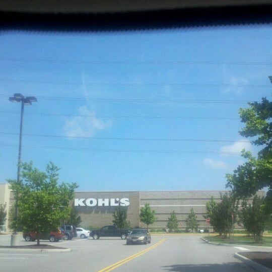 ‘Great Teachers’ get great giveaways during Teacher