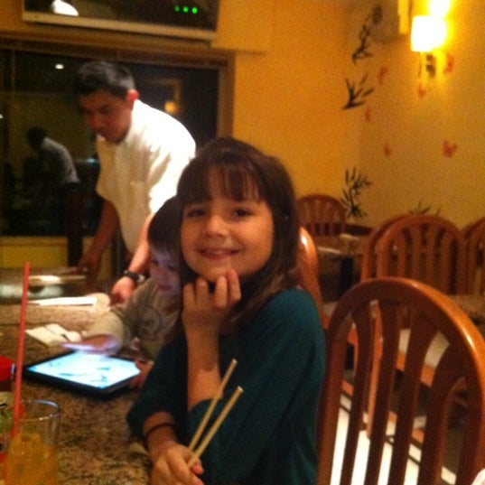 Photo taken at Campay Sushi by Gaspar G. on 3/27/2012