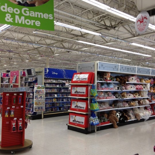 Toys"R"Us (Now Closed) Toy Store in Baltimore