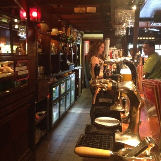 Foto tirada no(a) Mr Pickwick Pub por Dasha em 7/11/2012