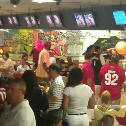 Photo taken at Let It Roll Bowl &amp; Entertainment by Amelia M. on 4/23/2012