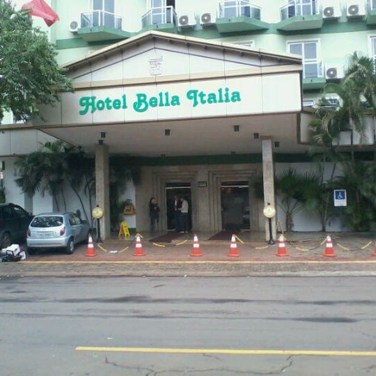 Photo taken at Bella Italia Hotel &amp; Eventos by Moacyr S. on 6/10/2012