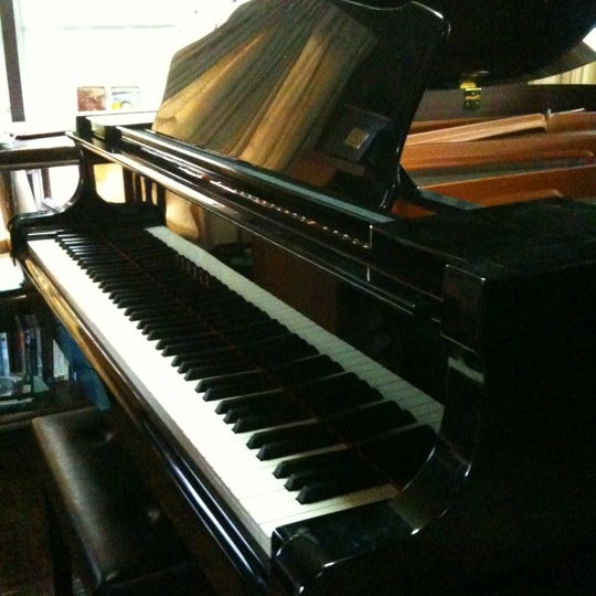 Foto diambil di บ้านเปียโนพอเพียง oleh Kananat A. pada 4/26/2012