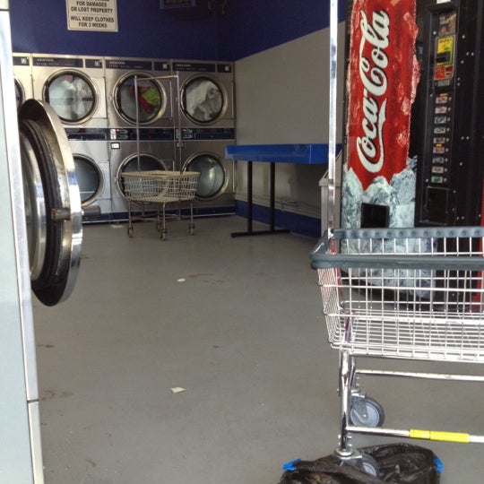 Rittenhouse Place Laundromat Laundry Service