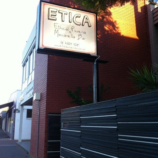 Foto diambil di Etica oleh Madeleine pada 2/22/2012