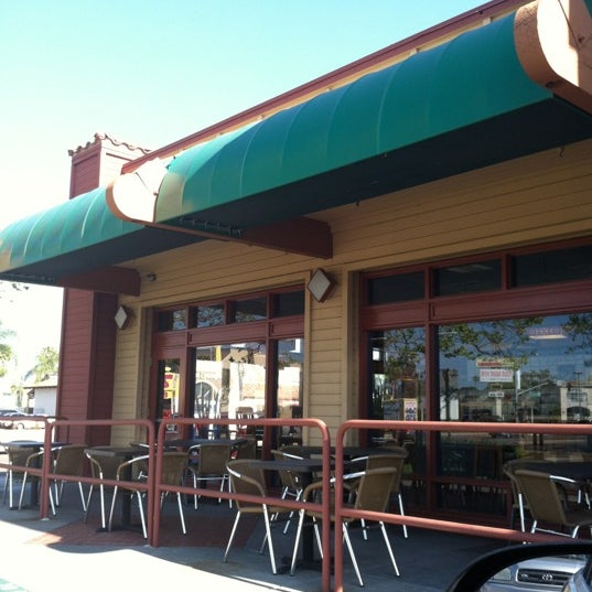Photo taken at Rubio&#39;s Coastal Grill by Travis T. on 3/21/2012