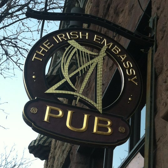Photo taken at The Irish Embassy Pub by Bana on 3/16/2012