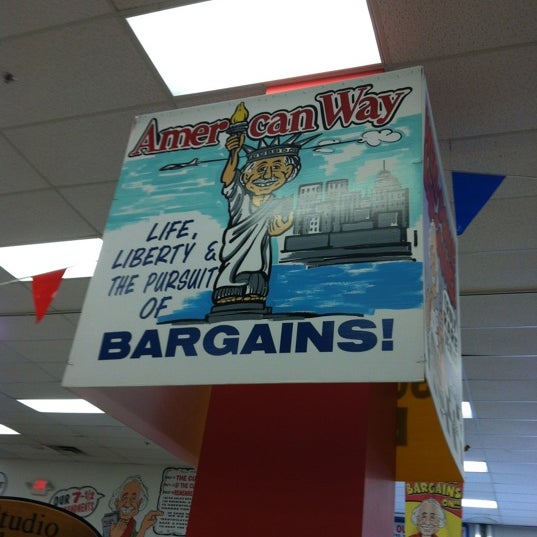 Ollie's Bargain Outlet 7 tips from 547 visitors