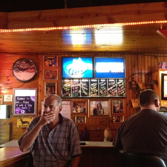 Pdt бар нью-йорк. Шоколадный бар новосибирск. Паб в нью-йорке. Please bar. Следующий бар пожалуйста.