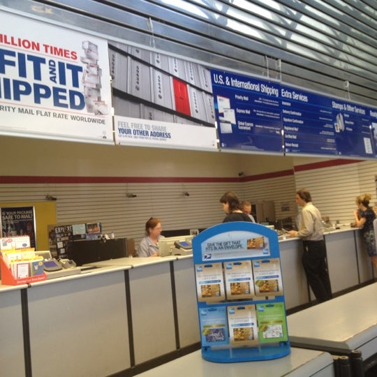 US Post Office 14900 Magnolia Blvd