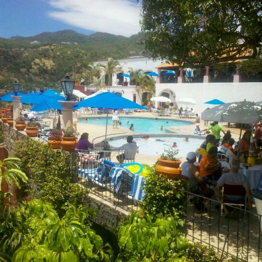 Photo taken at Hotel Montetaxco by Fredd G. on 4/6/2012